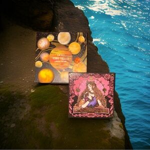 DITO Bundle: Venus (Limited Edition) & Persephone Palettes. Stunning shades!